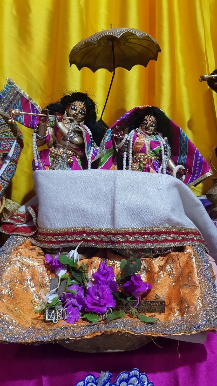  Visiting devotees. Asansol. 2019.11.24